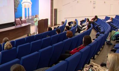 В Ярославль приехал главный неонатолог России