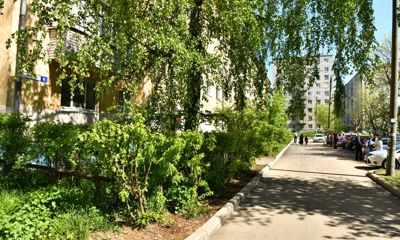 В Заволжском районе Ярославля отремонтирован двор по программе «Решаем вместе!»