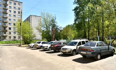 В Ярославле ремонтируют дворы: назвали дату завершения работ