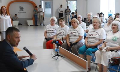 Михаил Евраев встретился с «серебряными» волонтерами