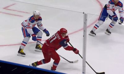 «Локомотив» уступил СКА в домашней встрече в чемпионате КХЛ