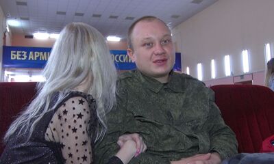 Сразу четыре пары заключили брак в центре подготовки для мобилизованных в Ярославской области