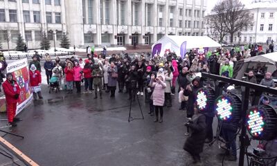 Сотни талантливых, трудолюбивых и любознательных - отметили сегодня свой праздник - День студента