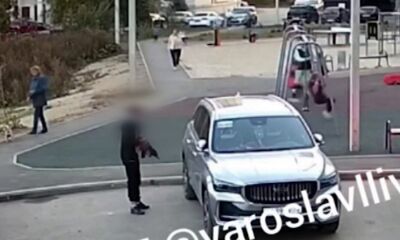 Мужчина с автоматом разгуливал под Ярославлем