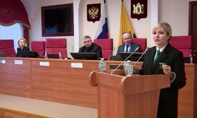 Более 40% детей сталкиваются с травлей в интернете: в Ярославле обсудили решение острой проблемы