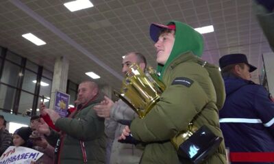 Вернулся с кубком: в Ярославле встретили международного чемпиона по боксу