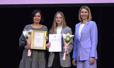 В Ярославле наградили одаренных детей и их наставников губернаторскими стипендиями и премиями