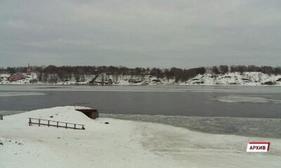 Выходить на лед опасно: в Тутаевском районе Ярославской области закрыли переправу через Волгу