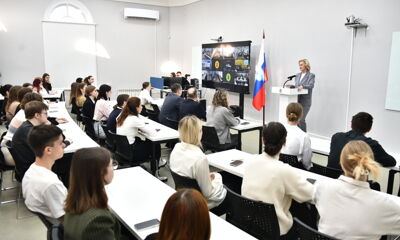Ярославские студенты и школьники приняли участие в первом всероссийском научном диктанте