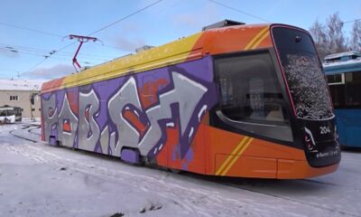 Разрисовавших новый трамвай в Ярославле вандалов нашли
