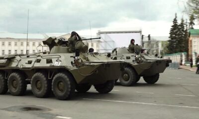 По центру Ярославля проехала военная техника: в городе прошла генеральная репетиция перед Днем Победы