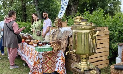 В Любиме проходит фестиваль «Шукшинские лавочки»