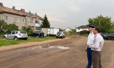 В поселке Красный Бор из-за непогоды пострадали крыши многоквартирных домов