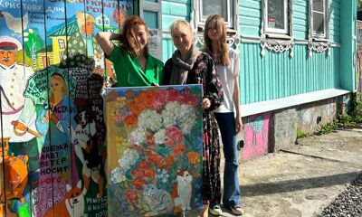 Актриса Елена Захарова приехала в Тутаев к известной художнице