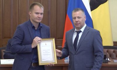 Михаил Евраев поблагодарил волонтеров за спасение пассажиров перевернувшейся лодки в Ярославле