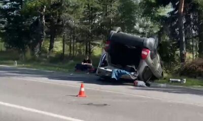 Под Туношной иномарка перевернулась после столкновения