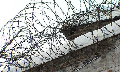 Осужденный рыбинской колонии пытался склонить к террористической деятельности других осужденных