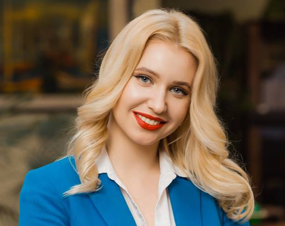 Полина Кудряшева