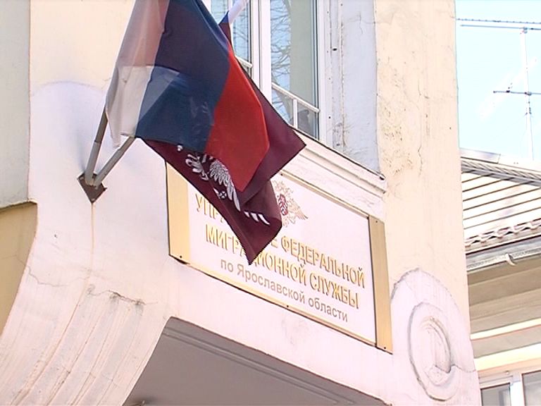 До Нового года россиянам нужно сообщить о втором гражданстве