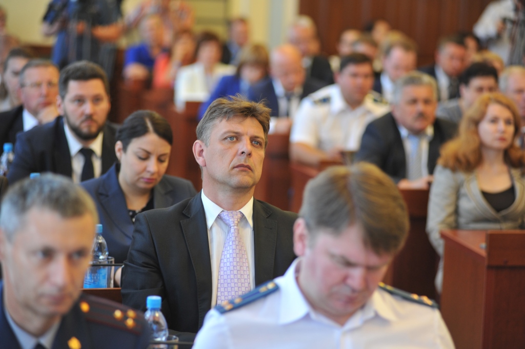 Состоялось заседание Правительства Ярославской области: прорывное изобретение студента ЯГТУ, обсудили поддержку предпринимательства и обманутые дольщики получат к концу года квартиры