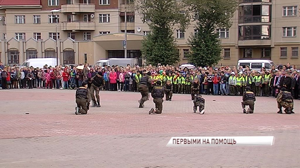 Сотни ярославских школьников получили ценные знания по правилам дорожного движения и поведению в экстремальных ситуациях