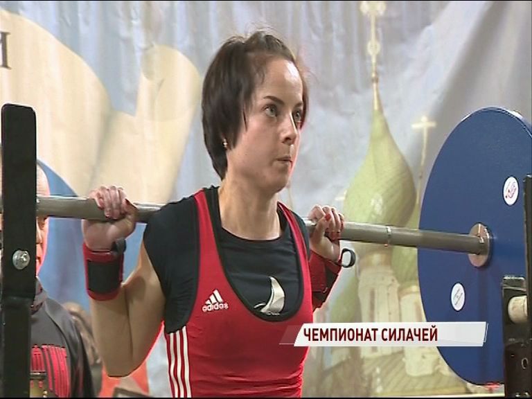 Поднять 100 килограммов для них не проблема: в Ярославле прошел Кубок области в классическом пауэрлифтинге