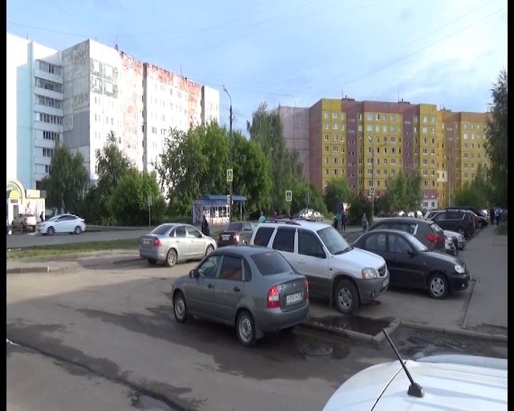 Ярославна нашла чужую карту и решила ею расплатиться