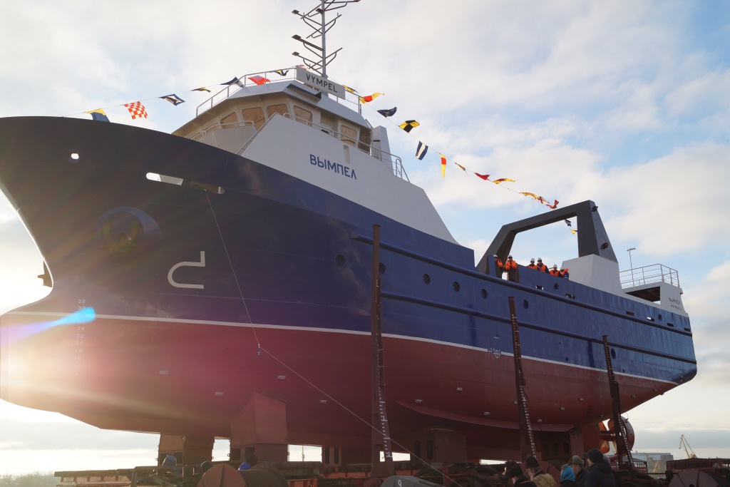 Рыбинский траулер будет покорять Баренцево море