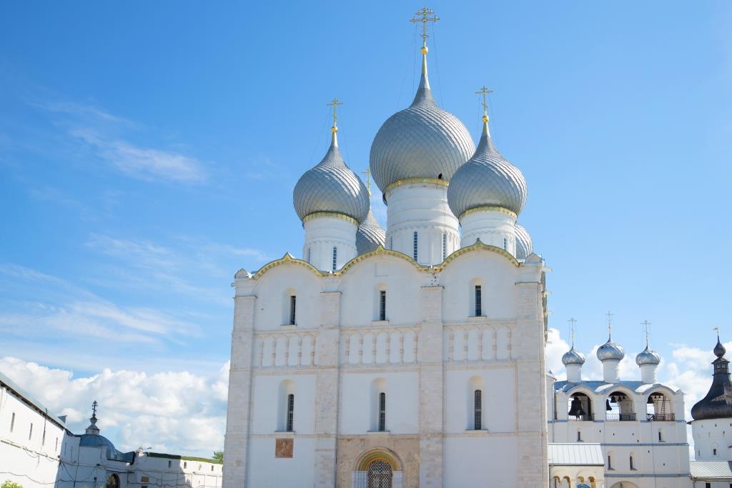 В Успенском соборе Ростовского кремля дали отопление