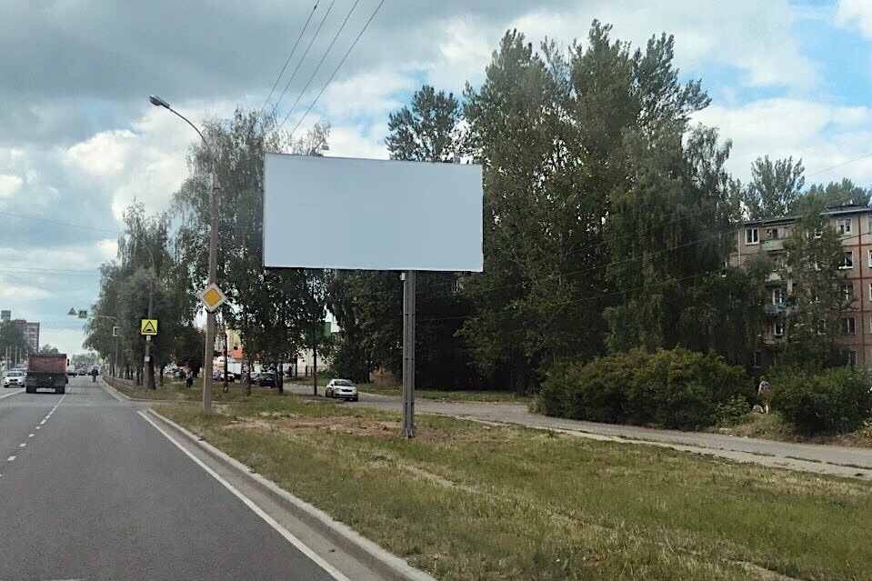 В Ярославской области предприниматели получили более 100 разрешений на установку рекламных конструкций