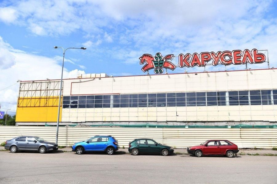 Стало известно, как благоустроят территорию у нового торгового центра на Малой Пролетарской