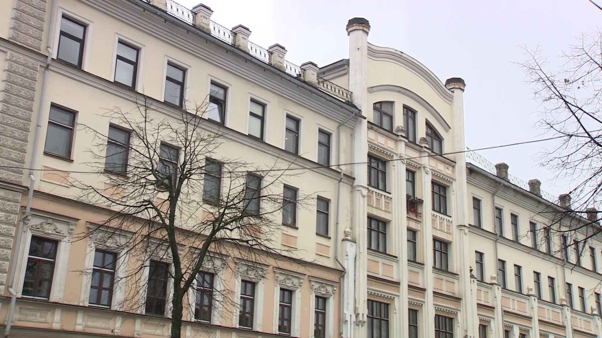 В Ярославле продают здание Казанской аптеки