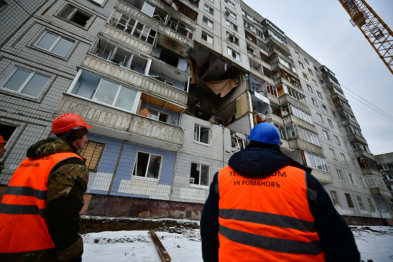 В пострадавшем от взрыва газа доме на Батова начали противоаварийные работы