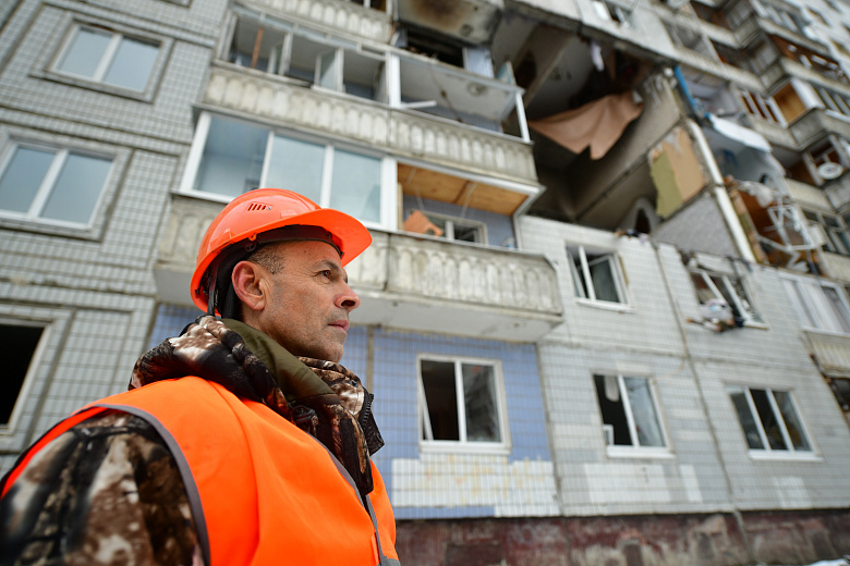 В пострадавшем от взрыва газа доме на Батова начали противоаварийные работы