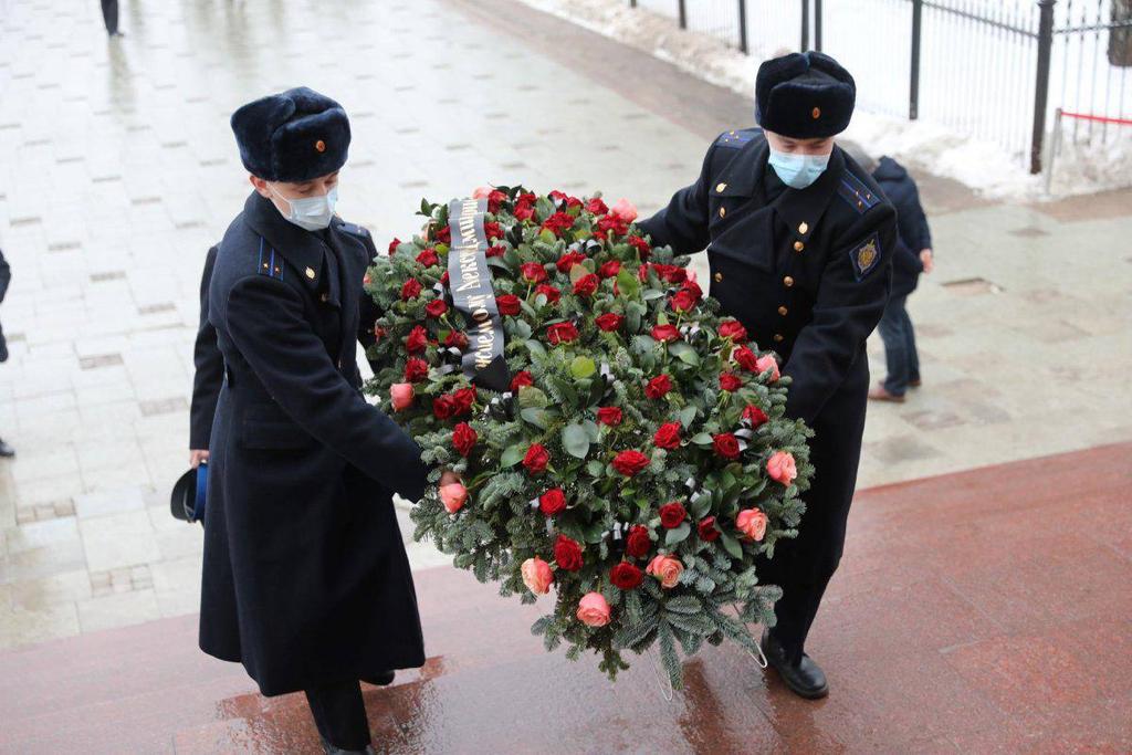 В Ярославле прошла церемония прощания с председателем областной Думы Алексеем Константиновым