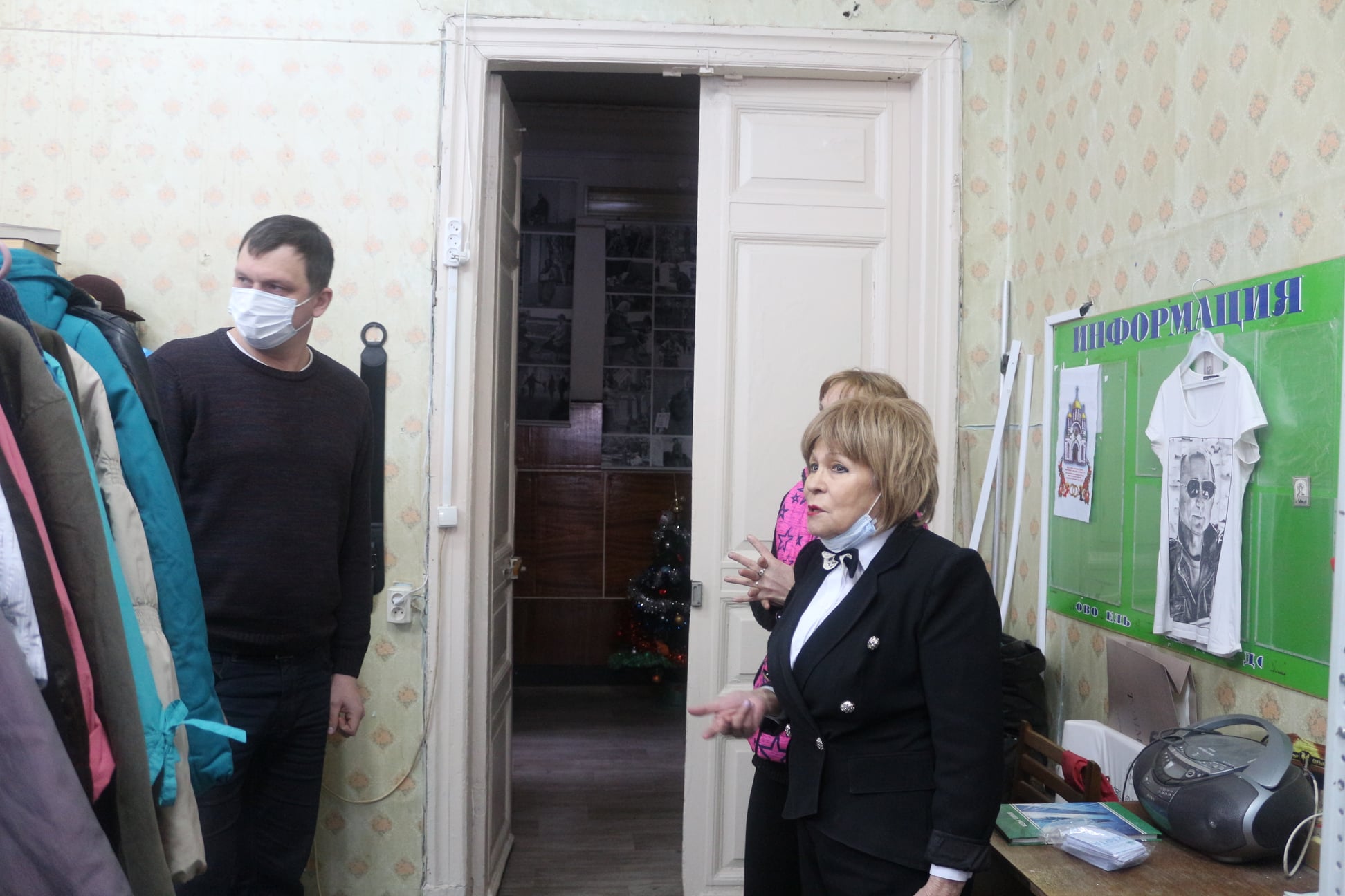 В морозы их помощь актуальна как никогда: председатель региональной Общественной палаты встретился с руководителями НКО
