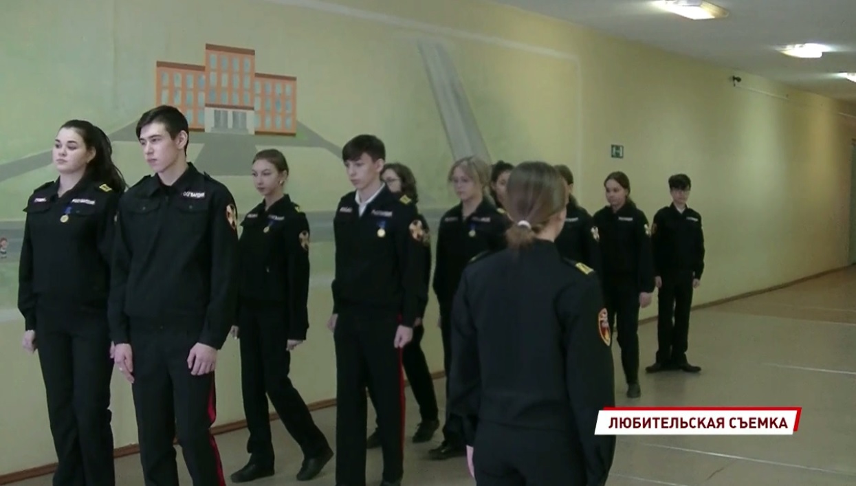 В ярославской школе воспитывают «юных гвардейцев»