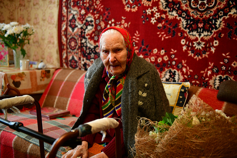 100-летний юбилей отметила жительница Ярославля Августа Шишкина