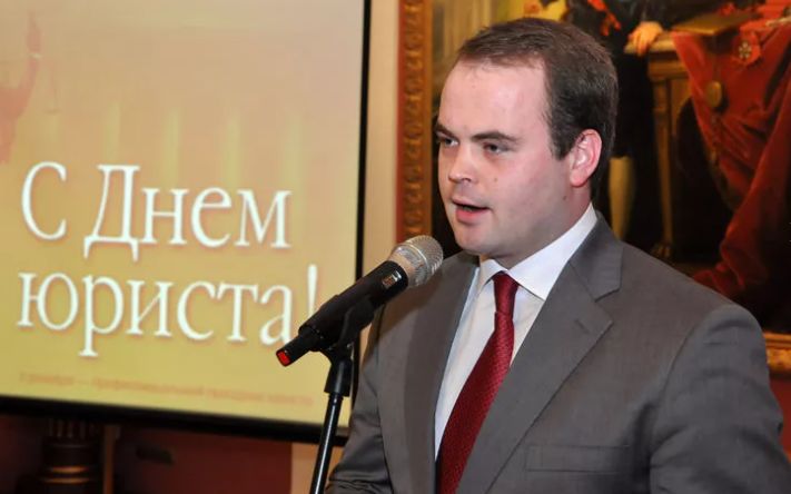 Подмосковного чиновника задержали по делу депутата Яроблдумы Романа Фомичева