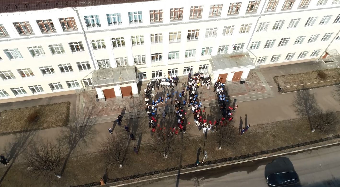 Автопробег, возложение цветов и флешмобы: Ярославия отметила День Космонавтики