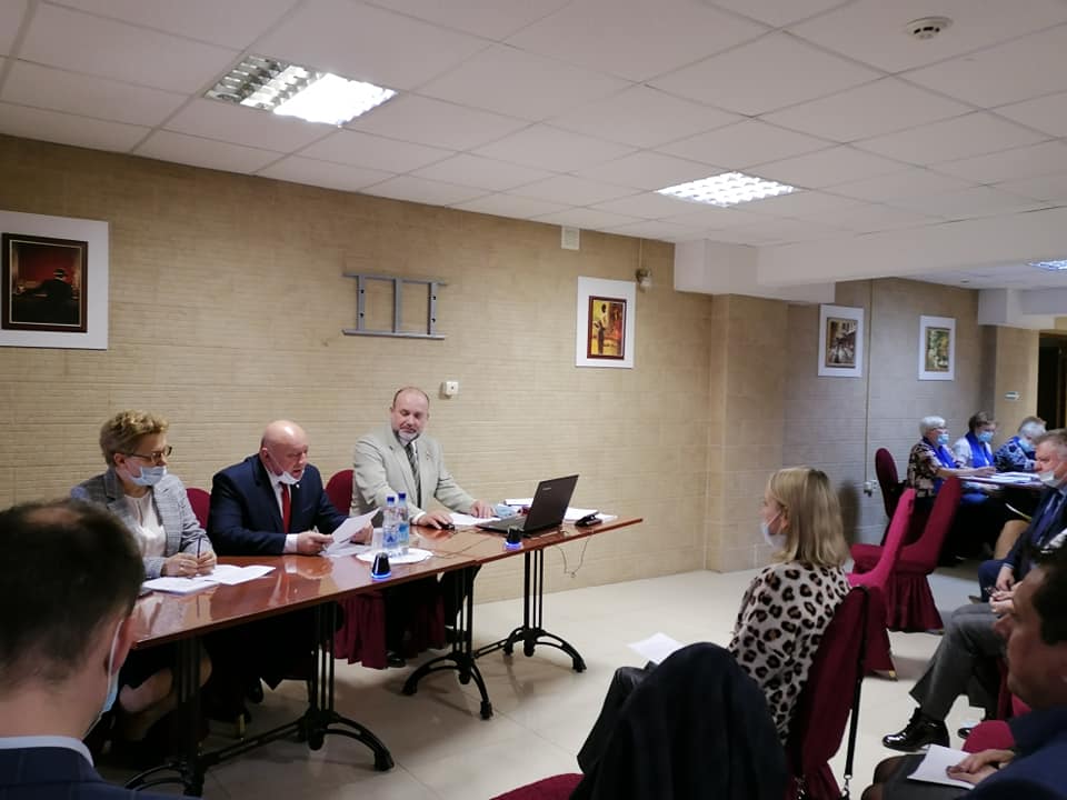 В Ярославской области депутаты продолжают информировать население о предстоящем голосовании по объектам благоустройства