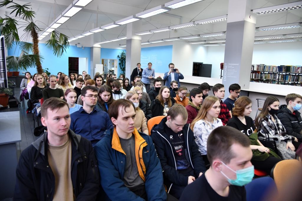 Ярославцам рассказали о современных медиатехнологиях