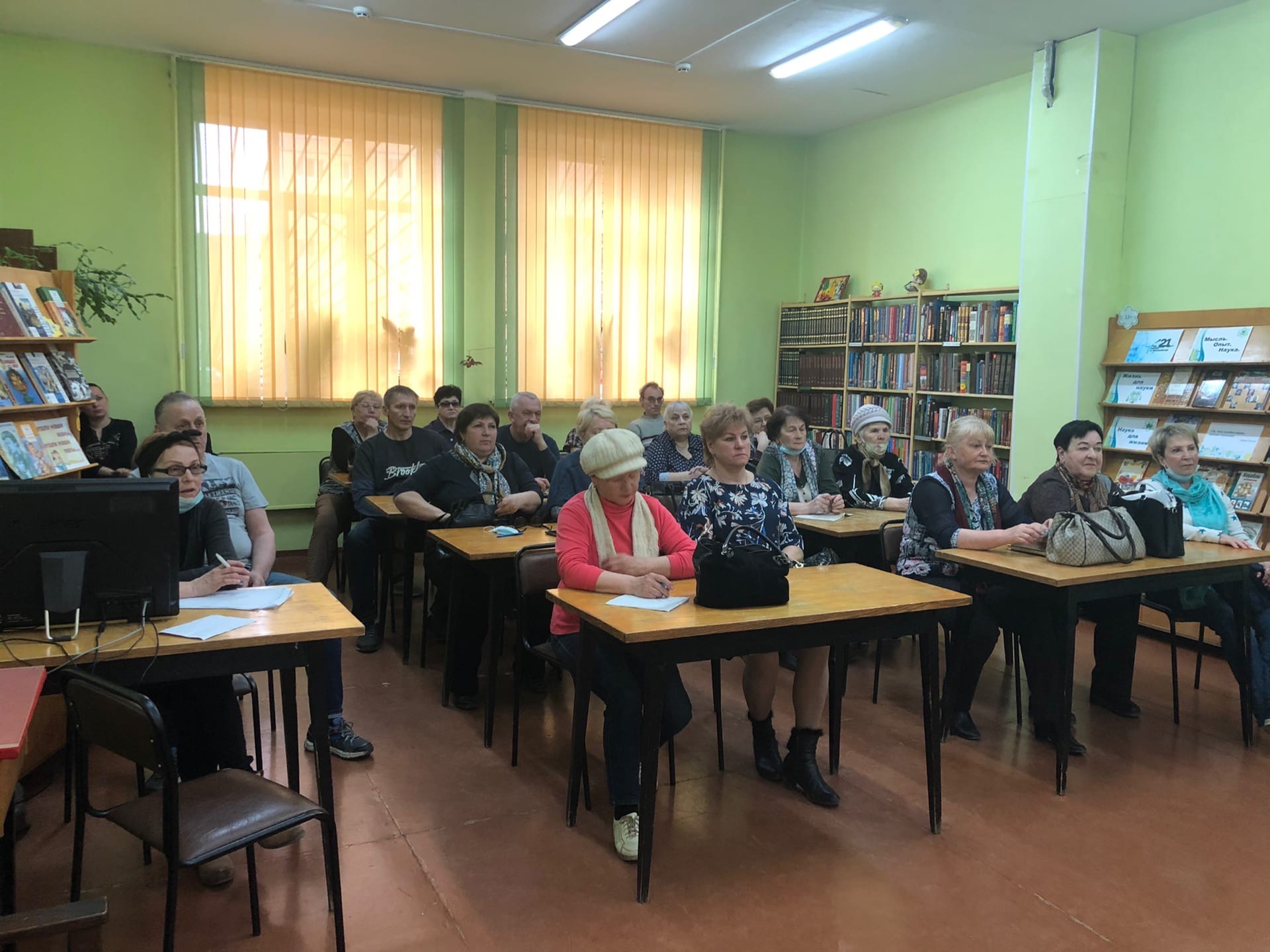 В Ярославской области жителей продолжают информировать о предстоящем голосовании по проектам благоустройства