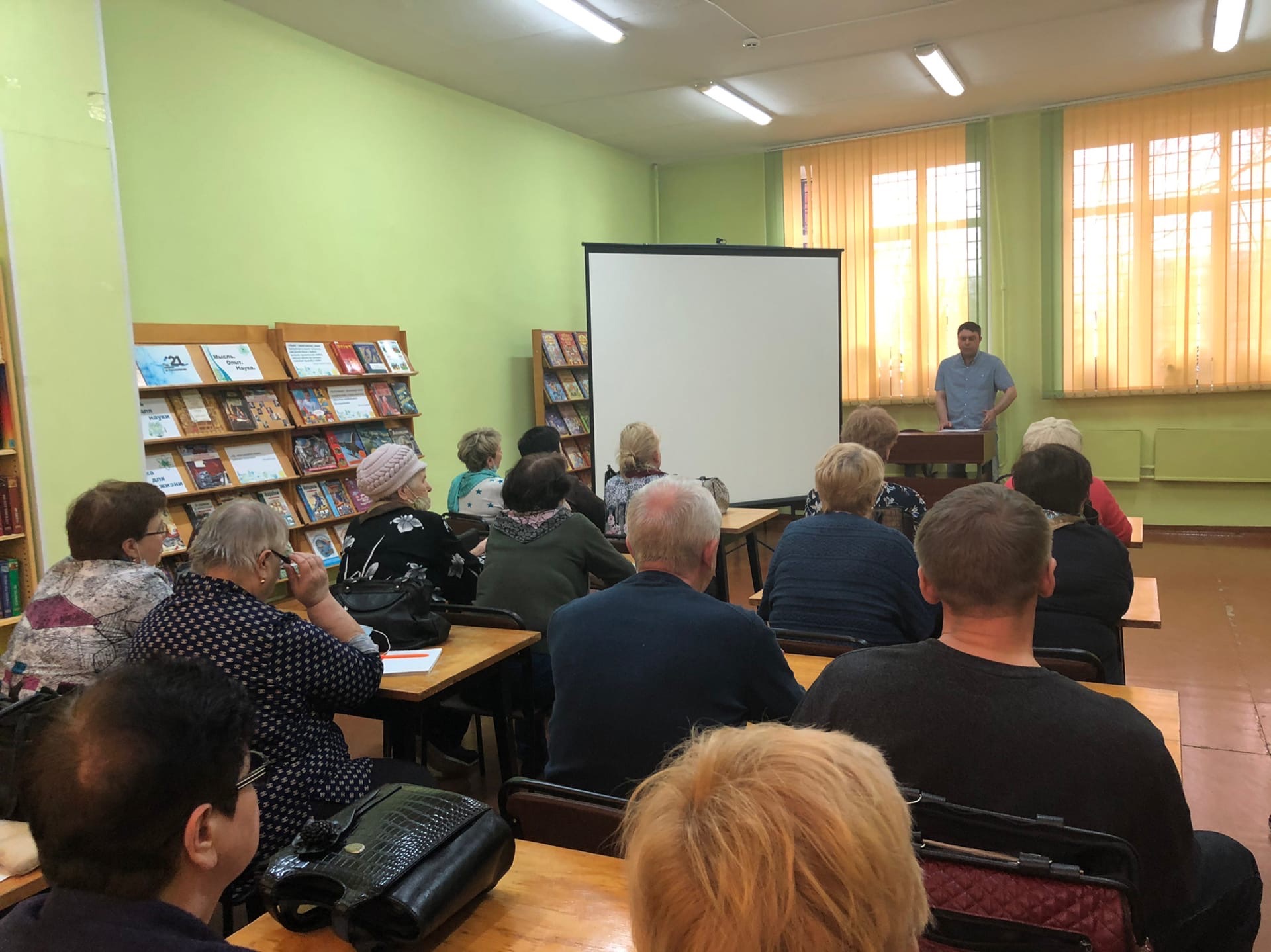 В Ярославской области жителей продолжают информировать о предстоящем голосовании по проектам благоустройства