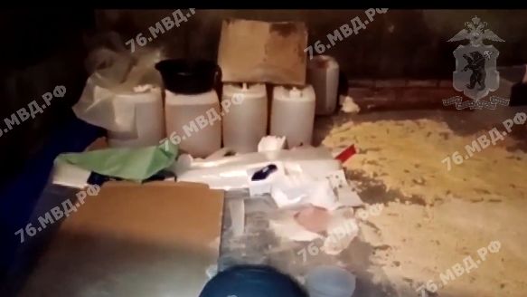 В Ярославской области изъяли 80 килограммов наркотиков, произведенных в подпольной лаборатории