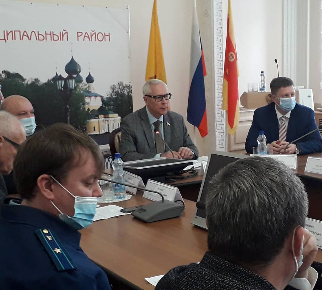 В Угличе благоустроят три двора, набережную и два парка