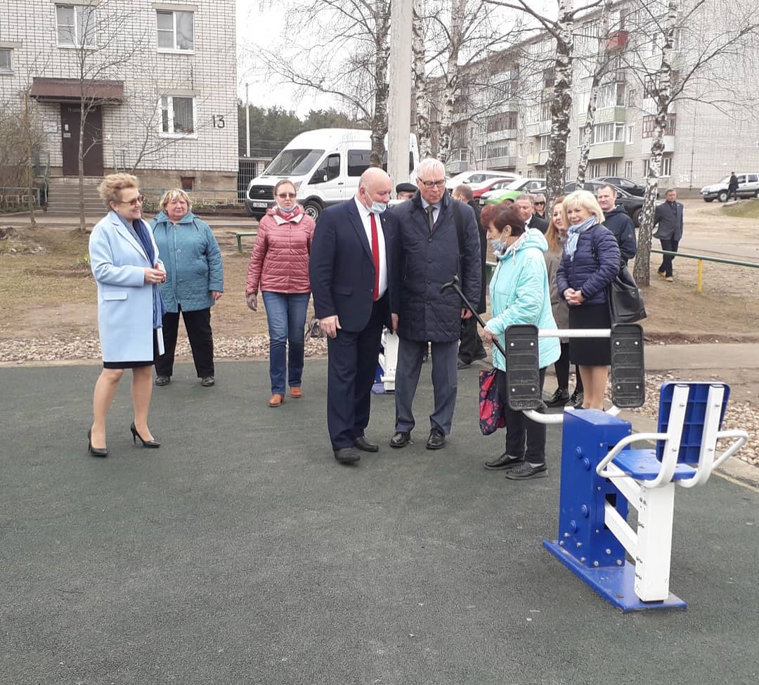 В Угличе благоустроят три двора, набережную и два парка