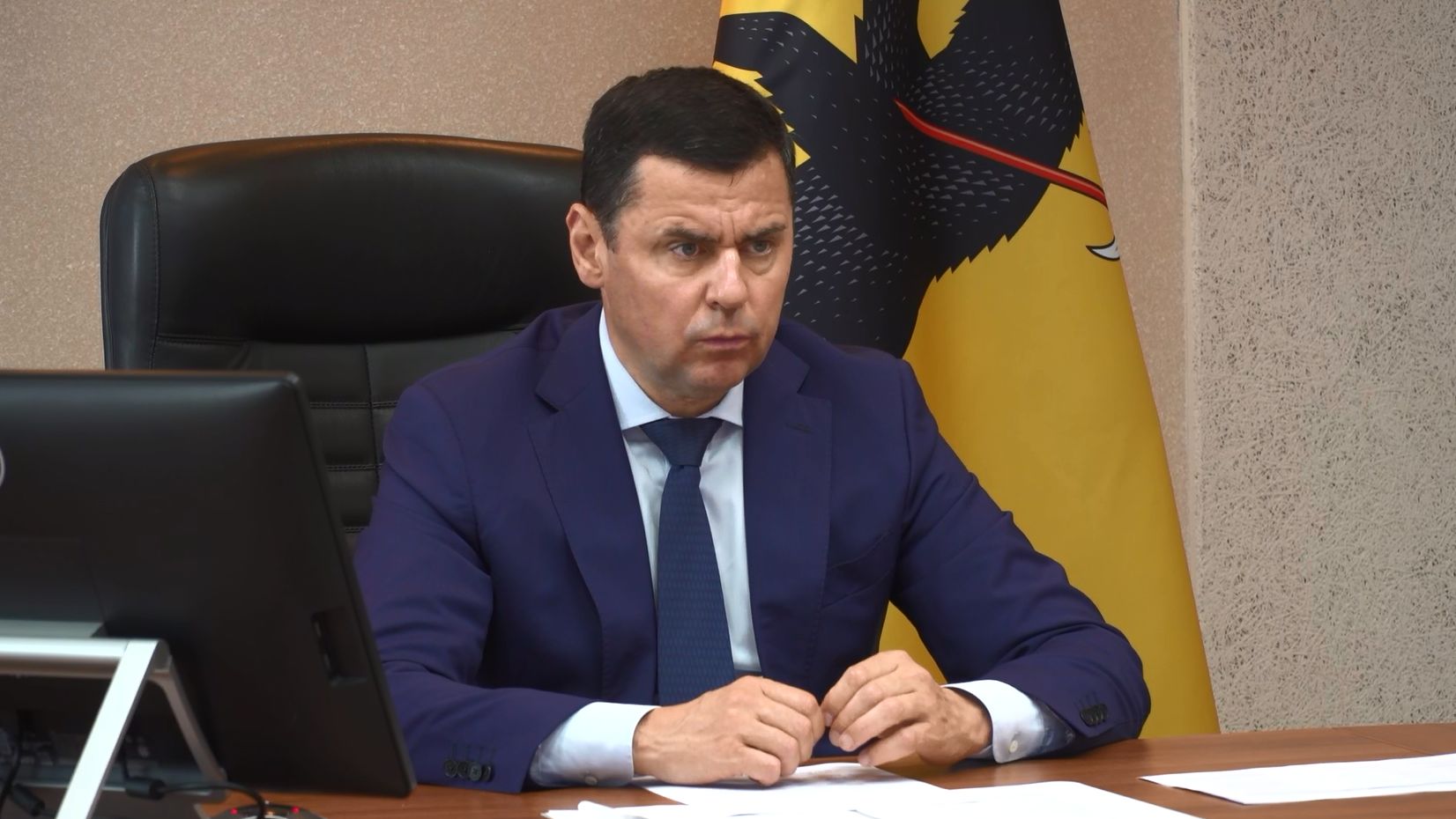 Дмитрий Миронов - реализация ряда объектов по губернаторскому проекту «Решаем вместе» откровенно срывается