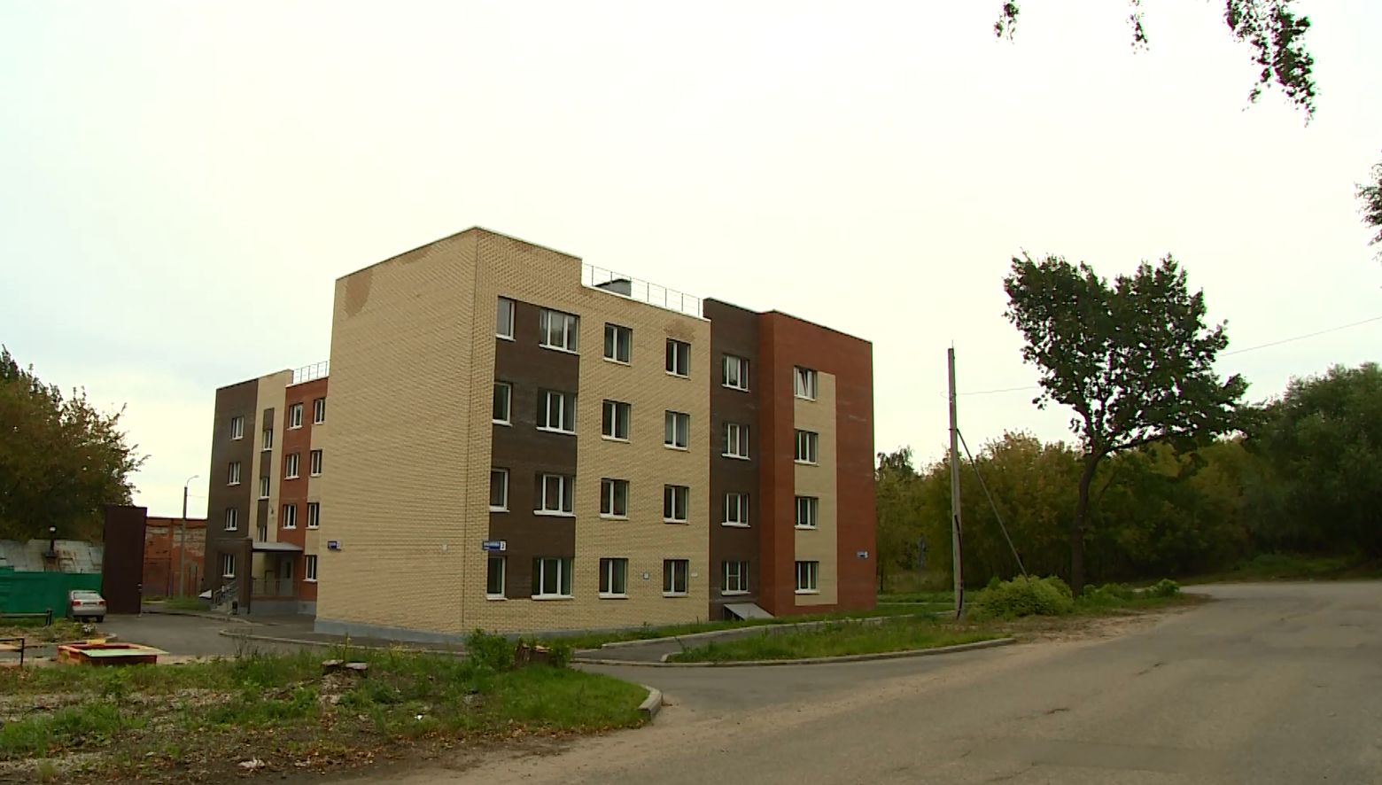 Новосёлам дома на Посохова, 2 в Ярославле, спустя 2 месяца, дали и горячую воду, и отопление
