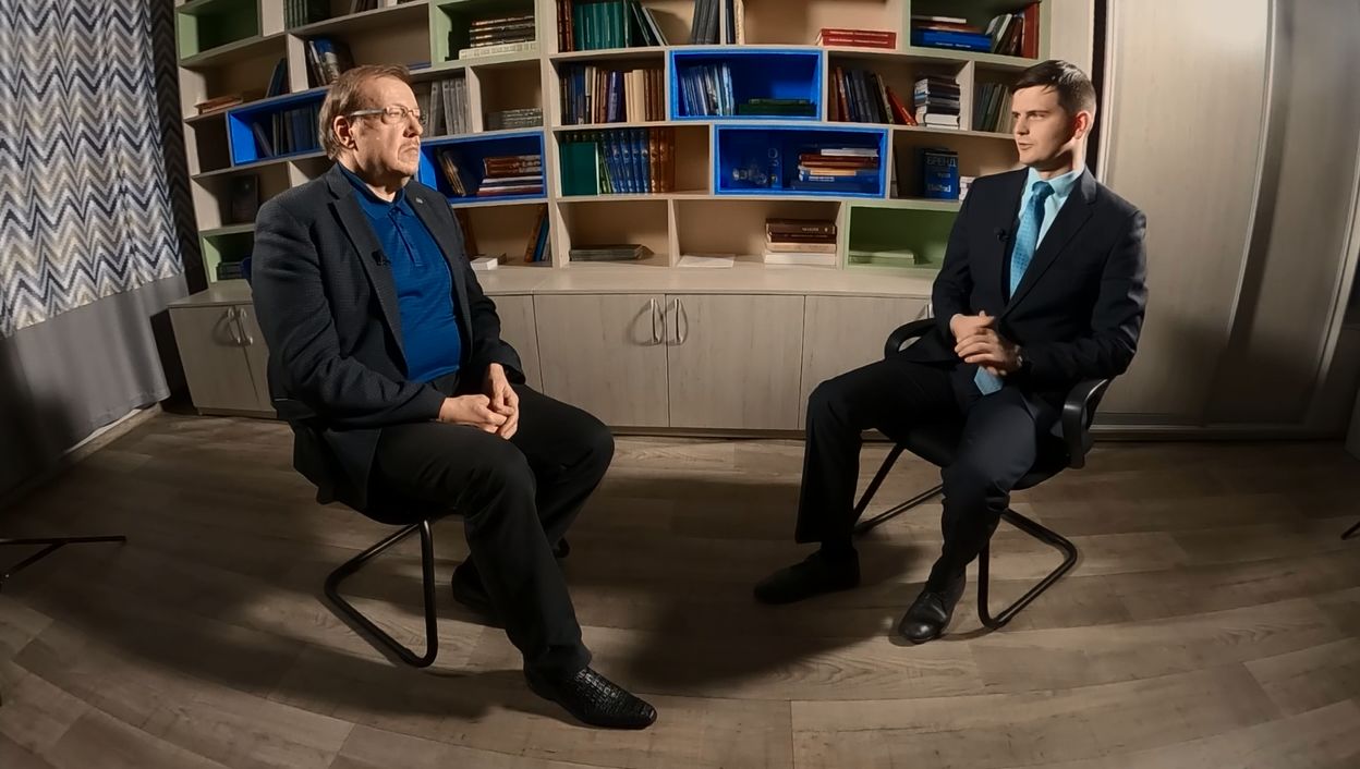 Ректор ЯРГУ имени Демидова Александр Русаков - об истории Дня народного единства